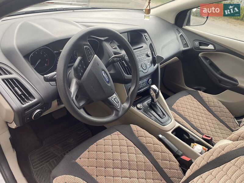 Хэтчбек Ford Focus 2016 в Кропивницком