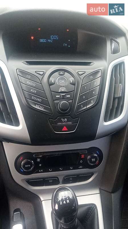 Хэтчбек Ford Focus 2013 в Харькове