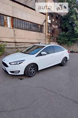 Седан Ford Focus 2017 в Киеве