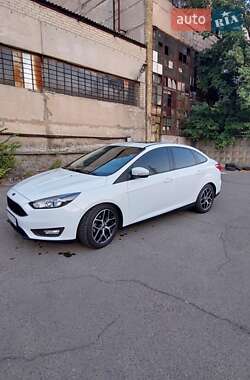 Седан Ford Focus 2017 в 
