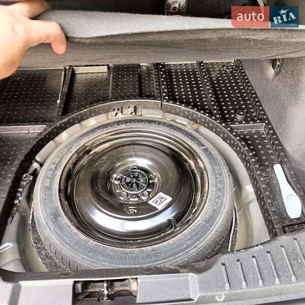 Седан Ford Focus 2017 в Вознесенську