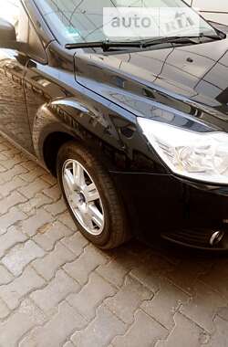 Универсал Ford Focus 2010 в 