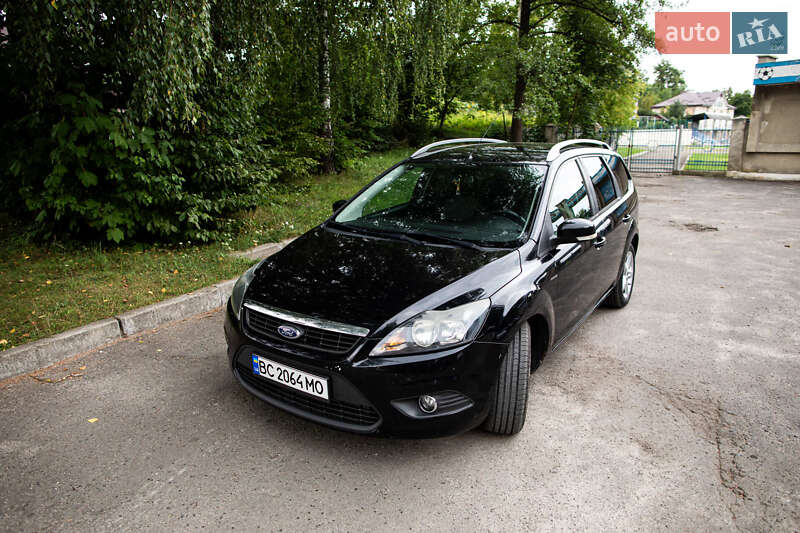 Универсал Ford Focus 2010 в Золочеве