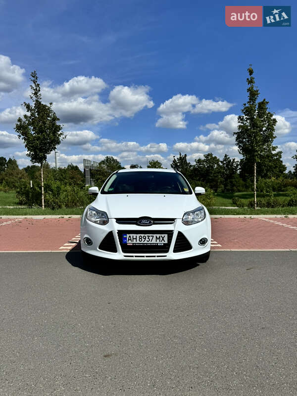 Хэтчбек Ford Focus 2013 в Затоке