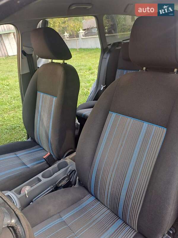 Универсал Ford Focus 2009 в Межгорье