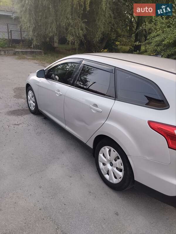 Універсал Ford Focus 2012 в Шепетівці