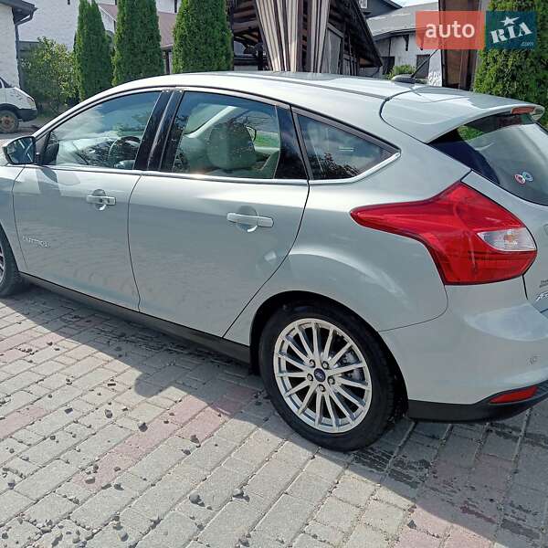 Хэтчбек Ford Focus 2014 в Косове