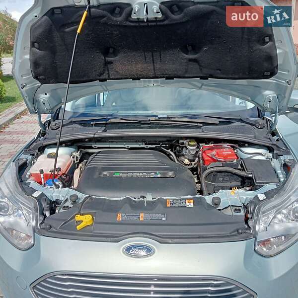 Хэтчбек Ford Focus 2014 в Косове