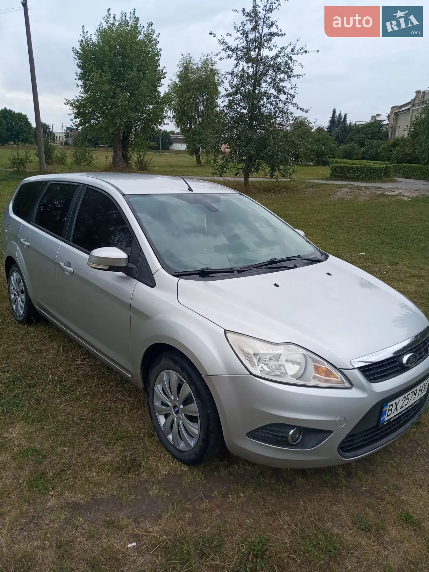 2010 Ford Focus - мініатюра 6