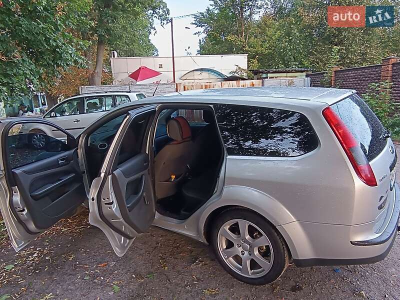 Универсал Ford Focus 2006 в Житомире