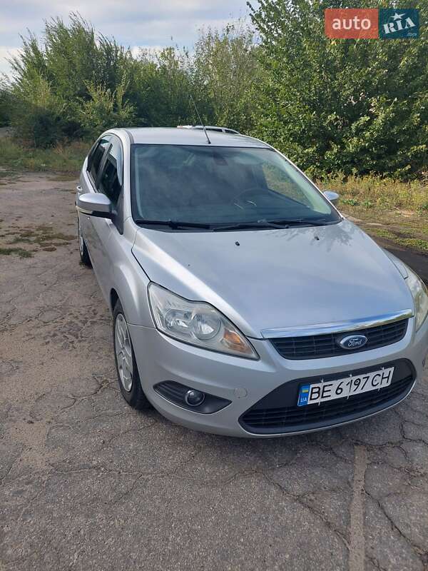 Хэтчбек Ford Focus 2008 в 