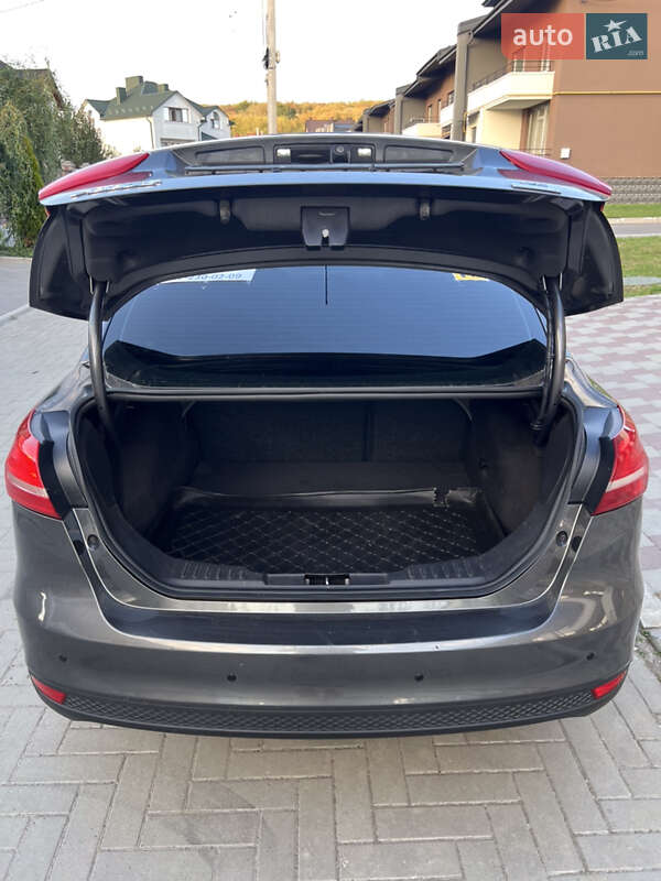 Седан Ford Focus 2015 в Тернополе фото 6 Седан Ford Focus 2015 в Тернополе