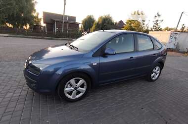 Хэтчбек Ford Focus 2005 в Первомайске