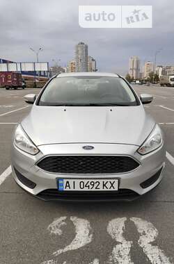 Седан Ford Focus 2016 в Киеве