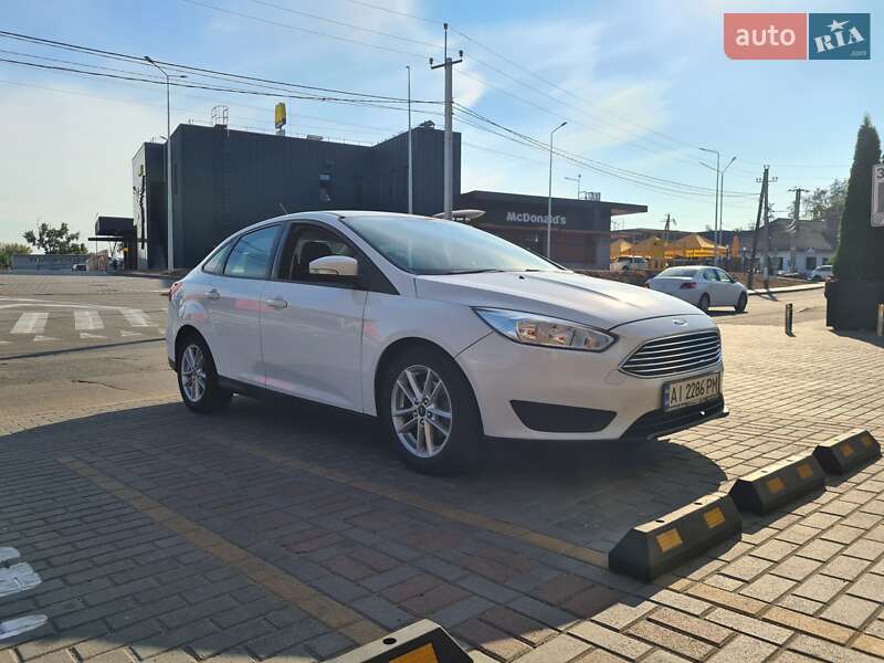 Седан Ford Focus 2017 в Киеве фото 5 Седан Ford Focus 2017 в Киеве