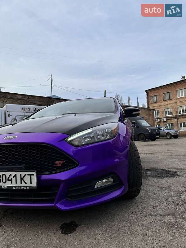 Хэтчбек Ford Focus 2018 в 
