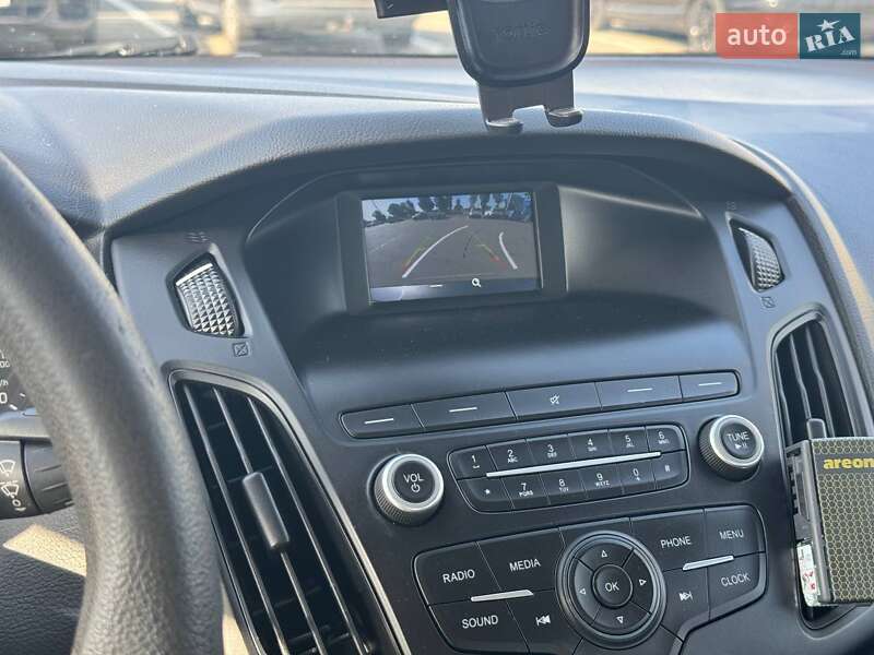 Седан Ford Focus 2017 в Киеве