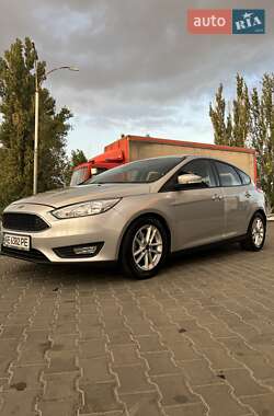 Хэтчбек Ford Focus 2016 в Днепре