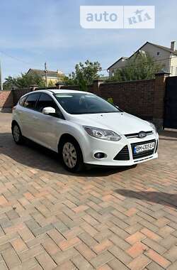 Хэтчбек Ford Focus 2013 в Сумах