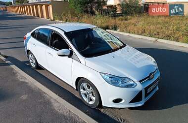 Седан Ford Focus 2014 в 