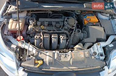 Седан Ford Focus 2014 в 