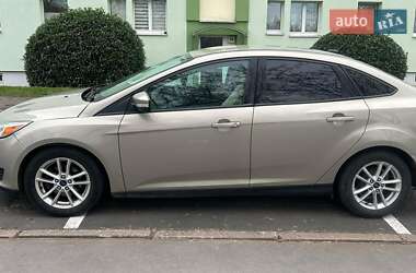 Седан Ford Focus 2015 в Днепре