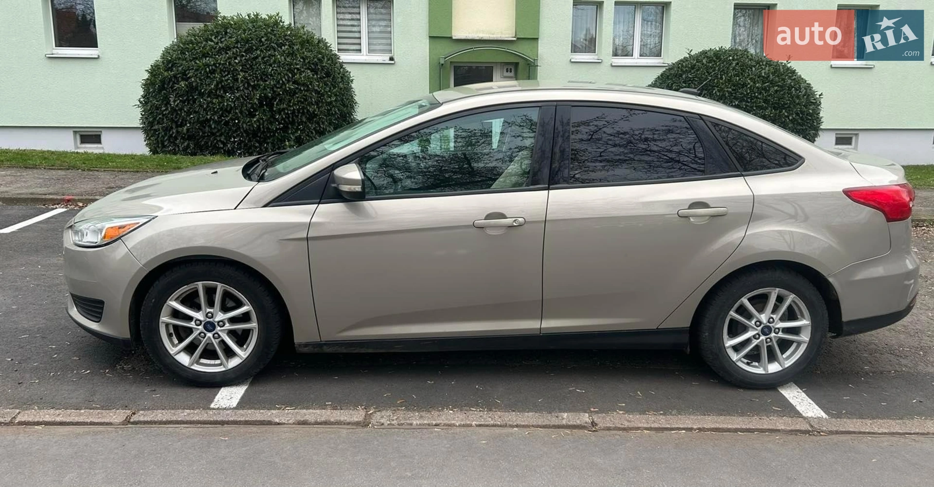 2015 Ford Focus - мініатюра 2