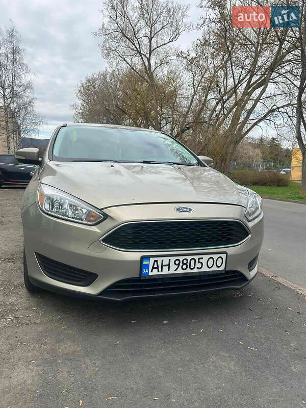 Седан Ford Focus 2015 в Днепре