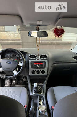 Седан Ford Focus 2007 в 