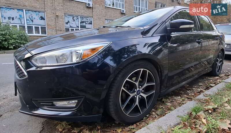 Седан Ford Focus 2015 в Киеве