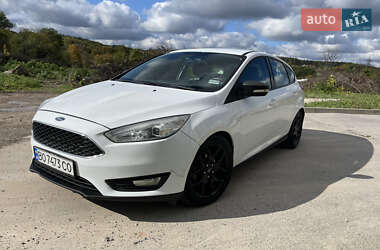 Хэтчбек Ford Focus 2016 в 