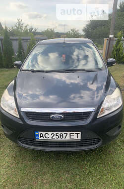 Универсал Ford Focus 2008 в Нововолынске