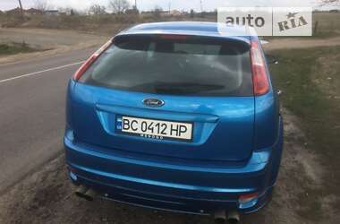 Хэтчбек Ford Focus 2004 в Львове