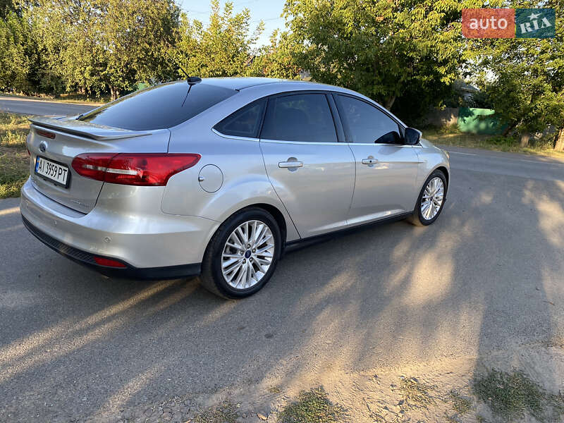 Седан Ford Focus 2018 в Киеве