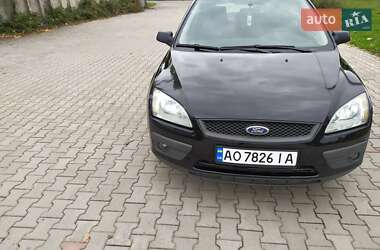 Хэтчбек Ford Focus 2006 в 