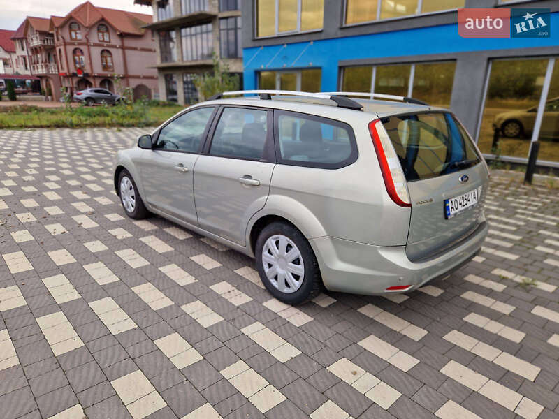 Универсал Ford Focus 2010 в Тересве