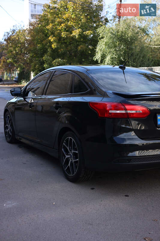 Седан Ford Focus 2015 в Виннице