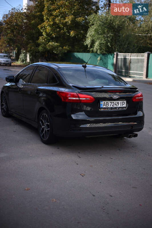 Седан Ford Focus 2015 в Виннице