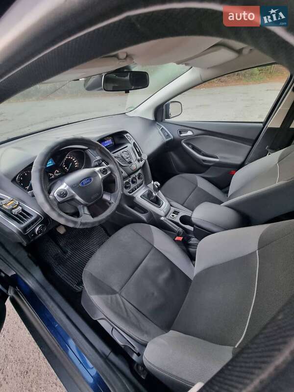 Универсал Ford Focus 2011 в Львове фото 6 Универсал Ford Focus 2011 в Львове