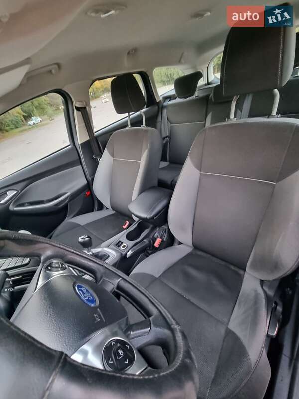 Универсал Ford Focus 2011 в Львове фото 12 Универсал Ford Focus 2011 в Львове