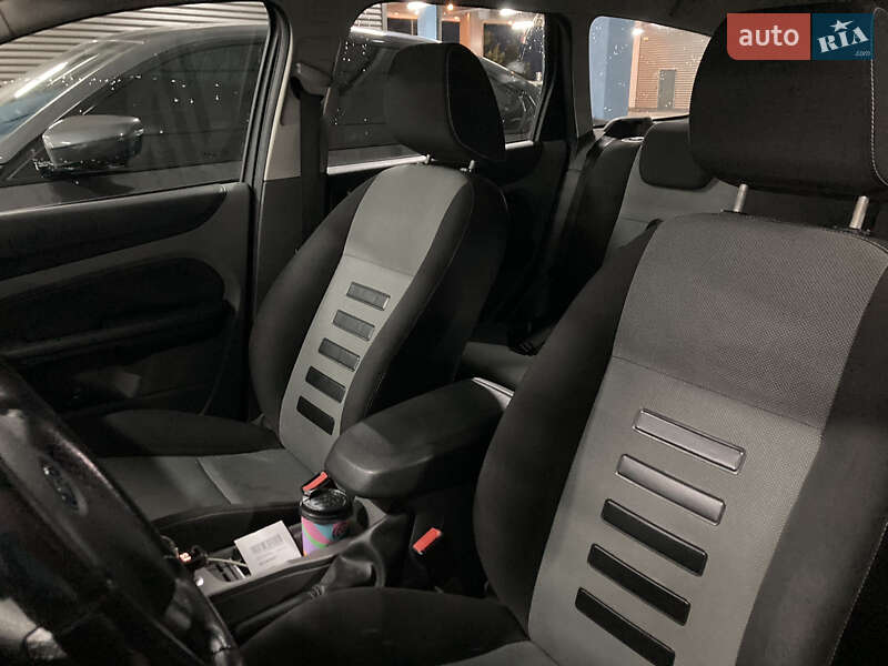 Универсал Ford Focus 2009 в Киеве