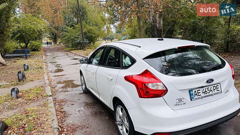 Хэтчбек Ford Focus 2014 в Никополе