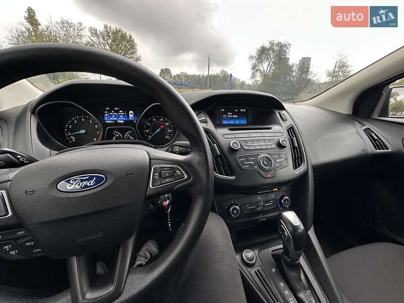 Седан Ford Focus 2015 в Запоріжжі