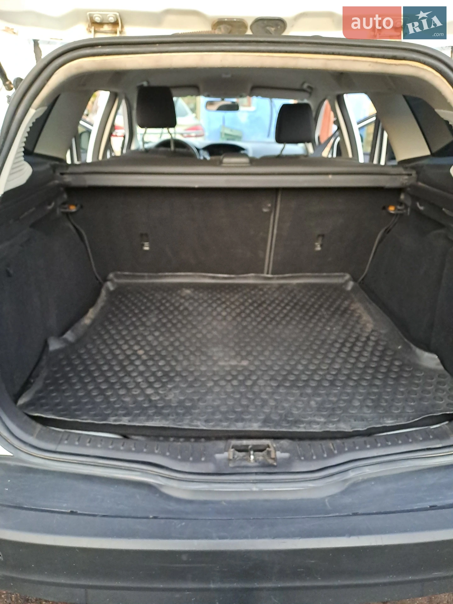 2011 Ford Focus - мініатюра 9