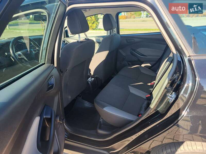 Універсал Ford Focus 2014 в Тячеві