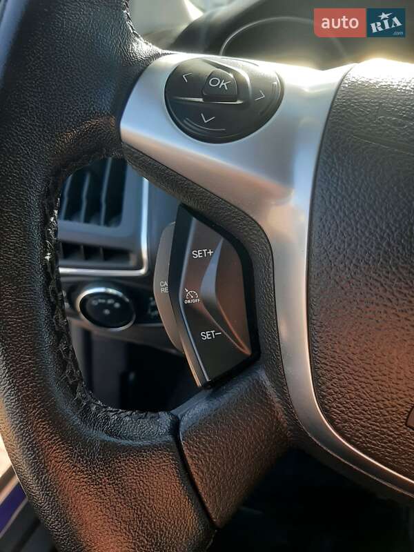 Хэтчбек Ford Focus 2013 в Львове