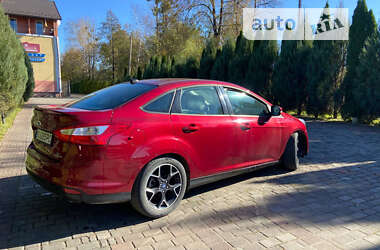 Седан Ford Focus 2013 в Самборі