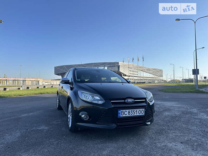 Хэтчбек Ford Focus 2011 в Львове