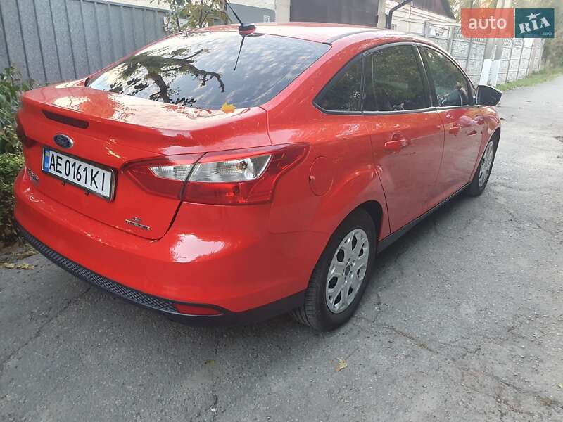 Седан Ford Focus 2012 в Днепре