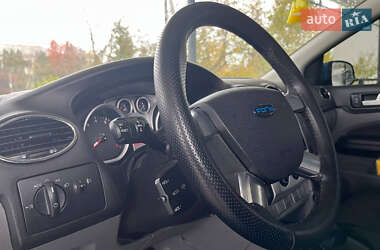 Универсал Ford Focus 2010 в Гусятине